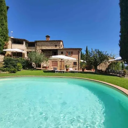 Luxury Tuscan Farm Stay, 1 Bedroom With A Pool Apartment Anghiari