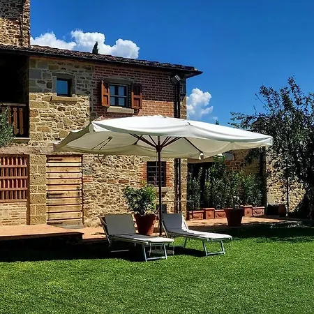 Luxury Tuscan Farm Stay, 1 Bedroom With A Pool *