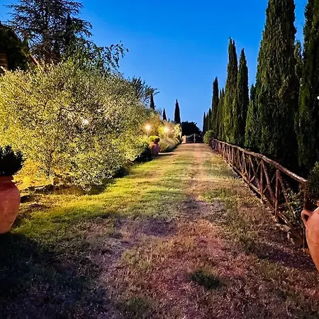 Apartment Luxury Tuscan Farm Stay, 1 Bedroom With A Pool *