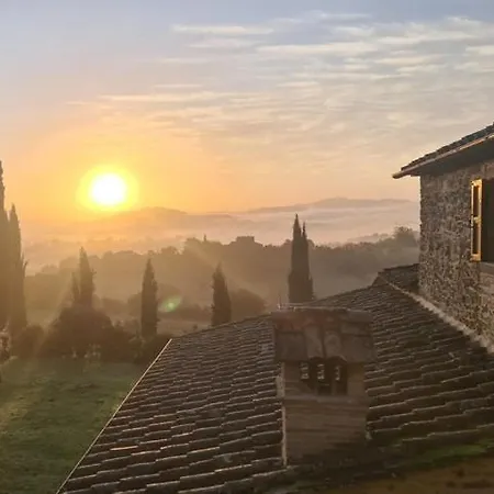 Luxury Tuscan Farm Stay, 1 Bedroom With A Pool *